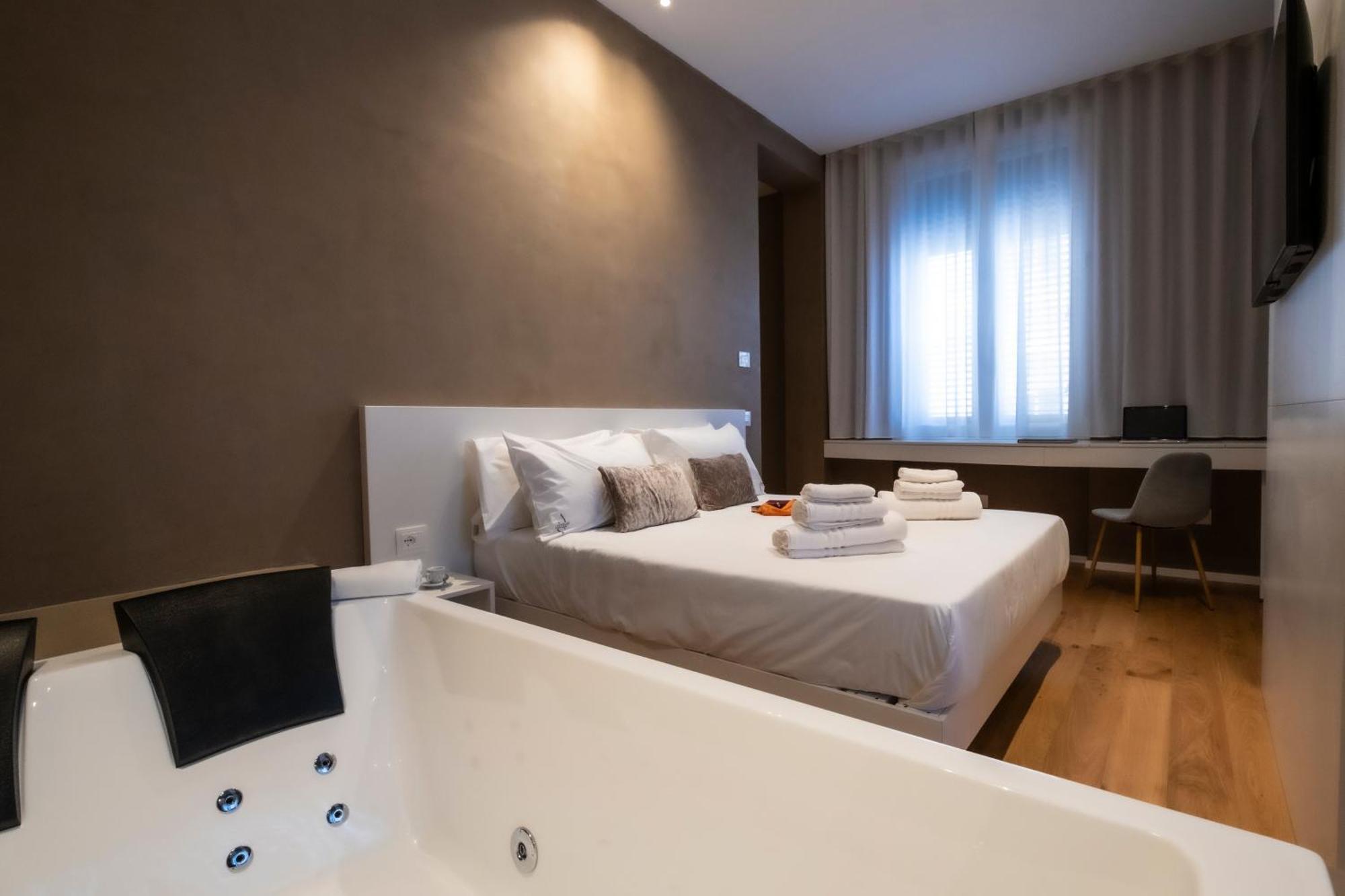 Amorgiu Luxury Suites Palermo Exterior photo
